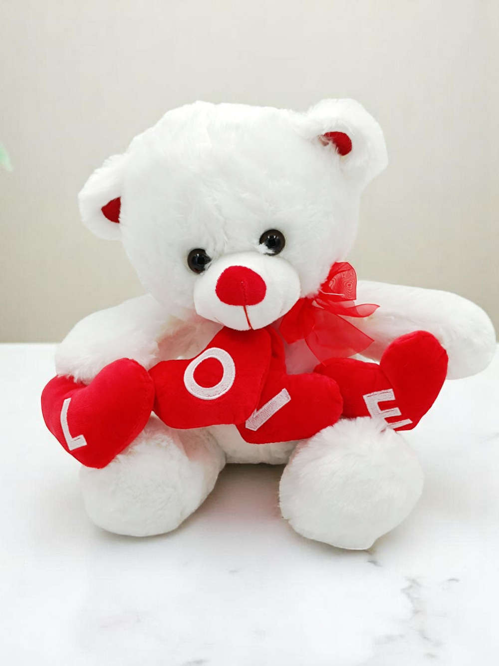 Αρκουδάκι Λευκό Με Καρδιές Love 30cm